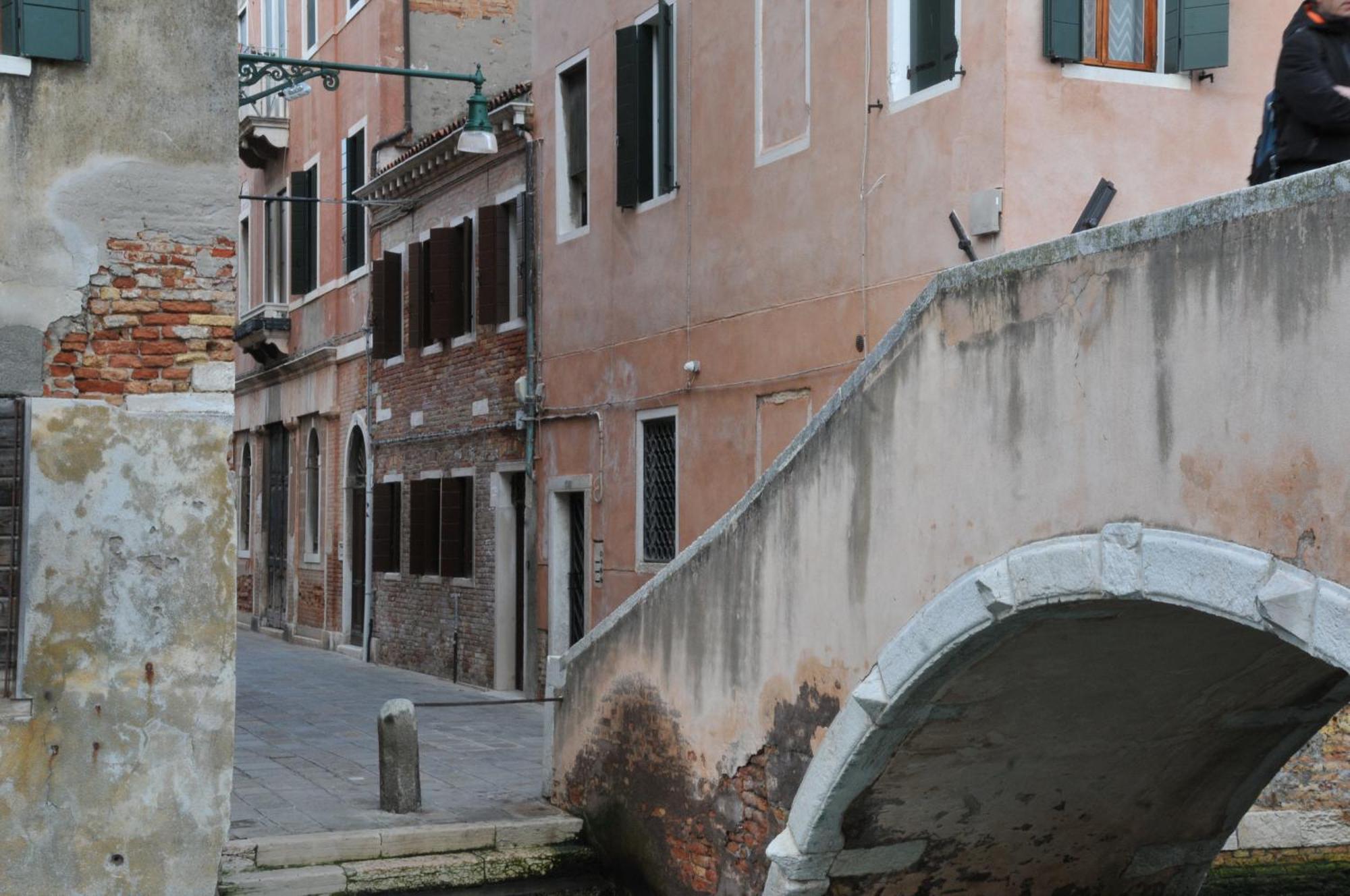 Venice Suite Ruga Bella Esterno foto